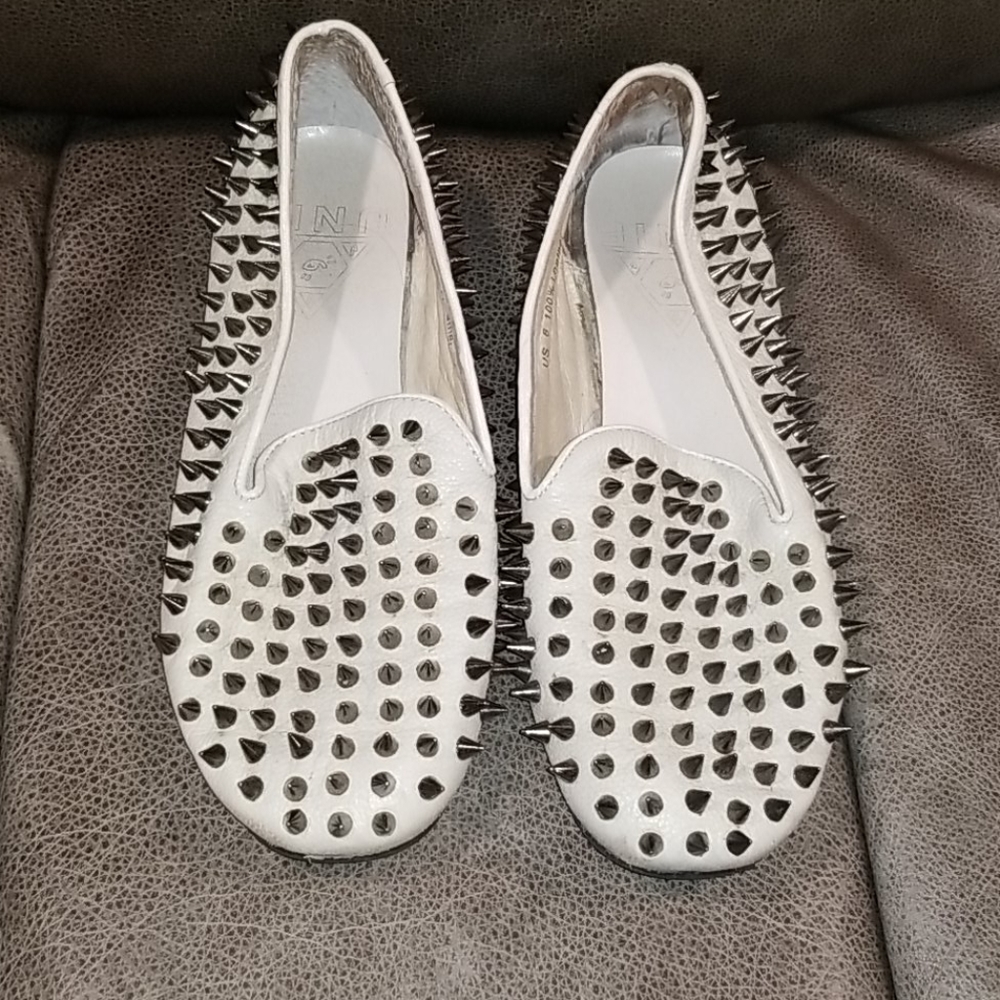White Unif hell raisers